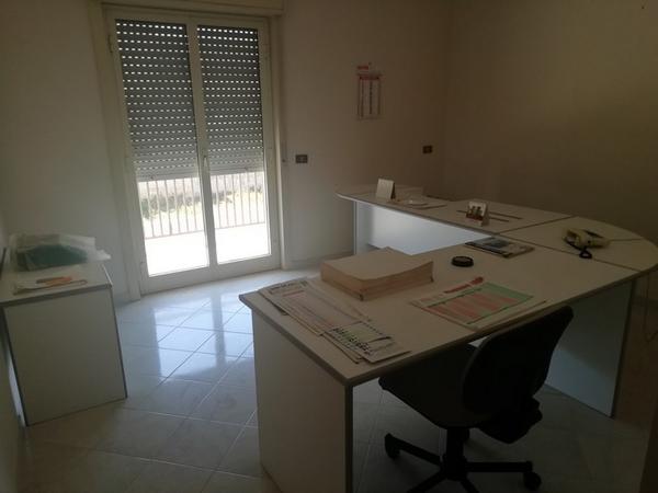 5#4526 Arredi ed attrezzature da ufficio in vendita - foto 34