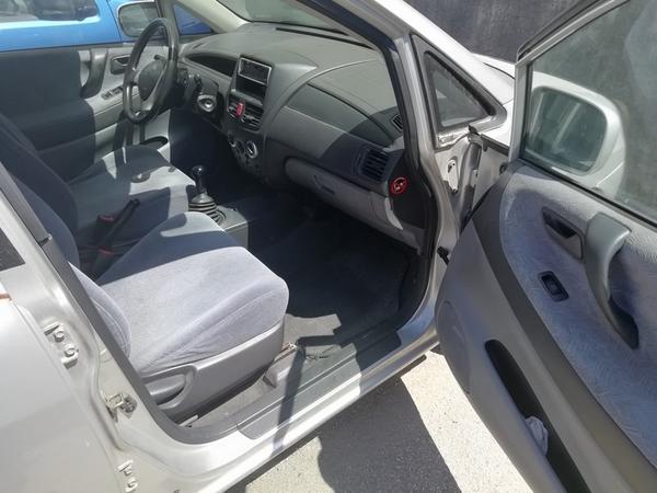 8#4526 Autovettura Suzuki Liana in vendita - foto 5