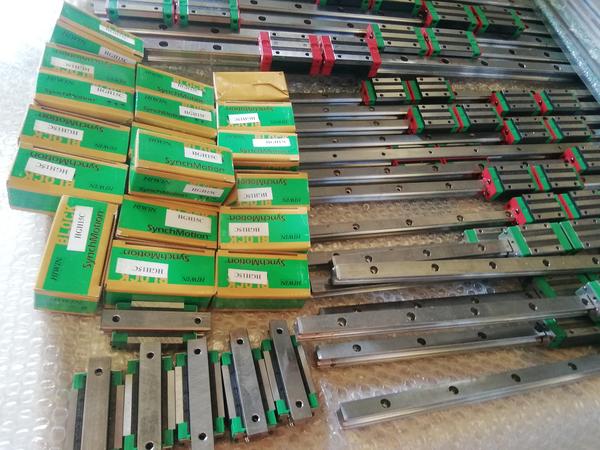 2#4533 Guide e rail nuovi Hiwin in vendita - foto 1
