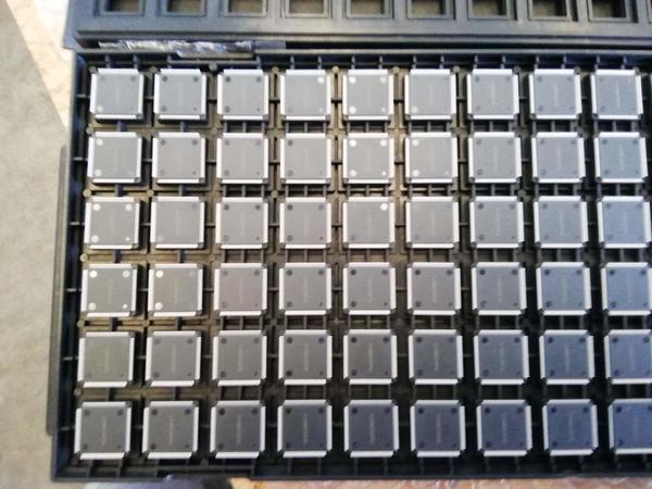 42#4533 Microcontrollori a 8 bit, molex e varie in vendita - foto 1