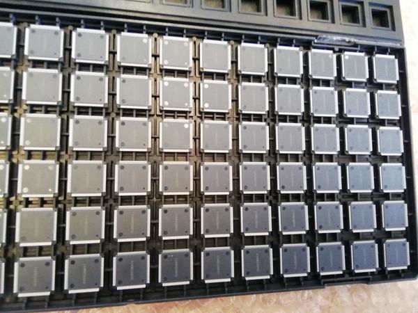 42#4533 Microcontrollori a 8 bit, molex e varie in vendita - foto 4