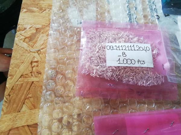 42#4533 Microcontrollori a 8 bit, molex e varie in vendita - foto 11