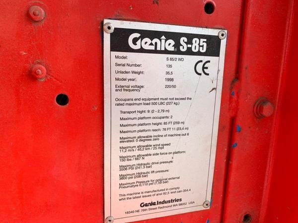 6#4535 Piattaforma telescopica semovente Genie s-85 in vendita - foto 7