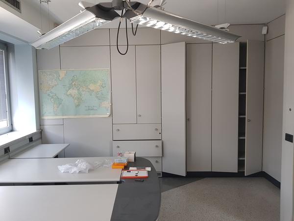 10#4542 Arredi ufficio in vendita - foto 8