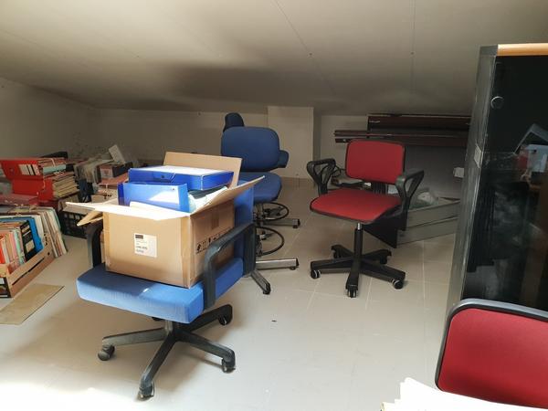 1#4547 Arredi e attrezzatura da ufficio in vendita - foto 13