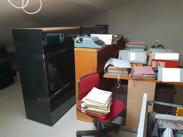 1#4547 Arredi e attrezzatura da ufficio in vendita - foto 19