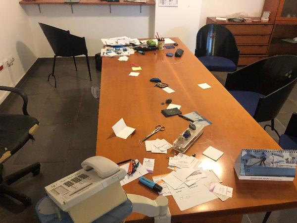1#4548 Arredi ufficio in vendita - foto 7