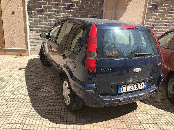 10#4548 Autovettura Ford Fusion in vendita - foto 14