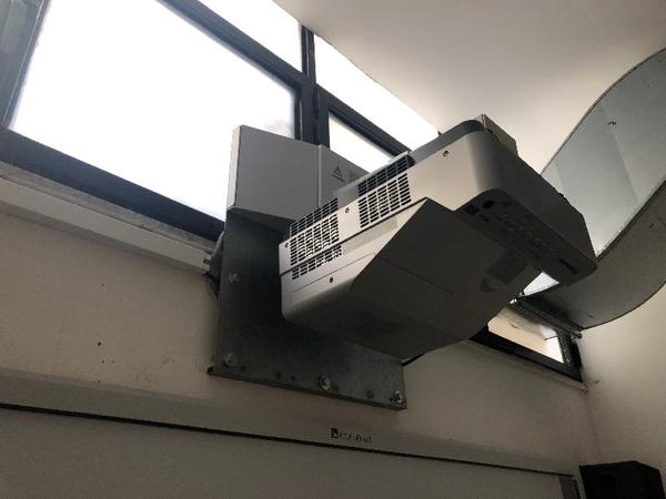 12#4548 Arredi e attrezzature per aula multimediale in vendita - foto 7