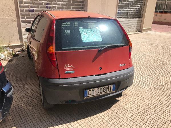 9#4548 Autocarro Fiat Punto Van in vendita - foto 3