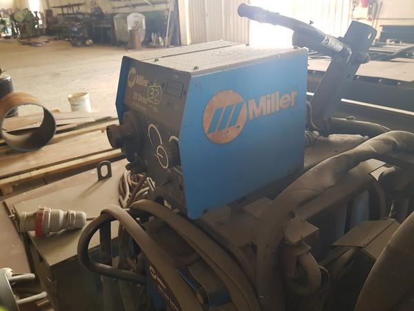 35#4551 Generatore Miller e troncatrice Wurth in vendita - foto 5
