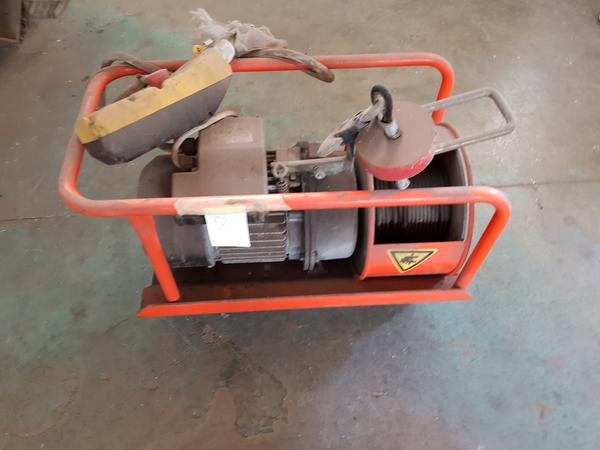 35#4551 Generatore Miller e troncatrice Wurth in vendita - foto 23