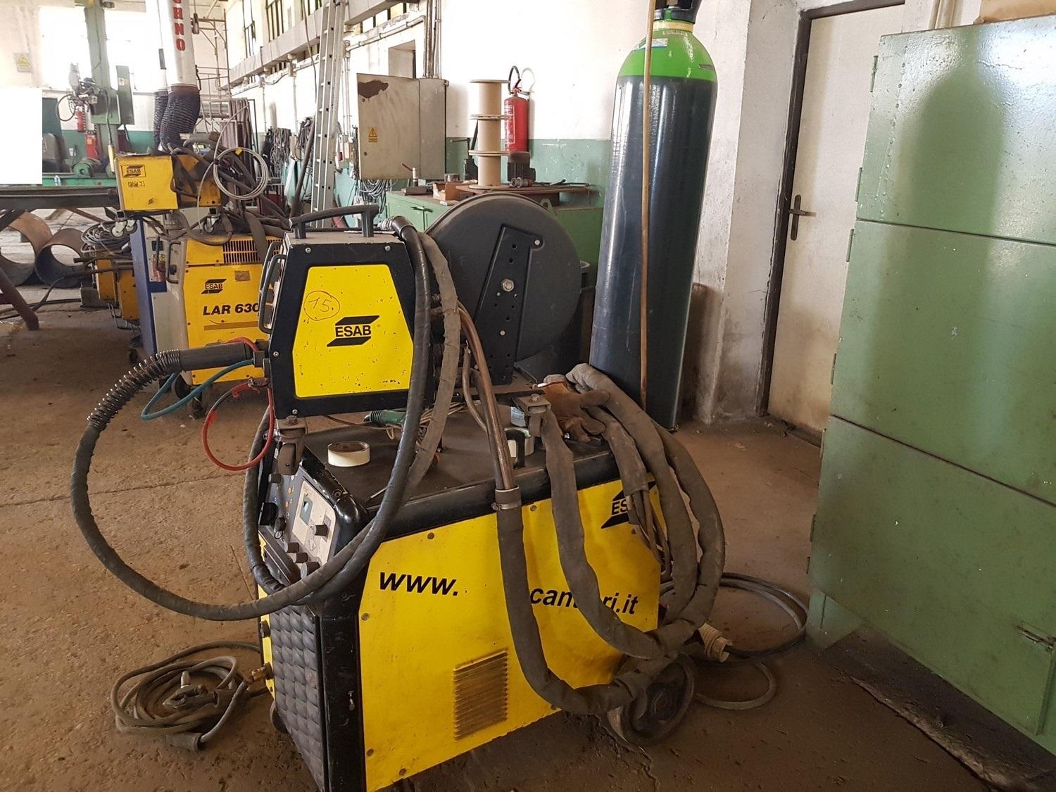 Lot Esab welding machine