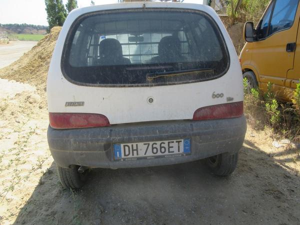 4#45520 Autovettura Fiat 600 in vendita - foto 2