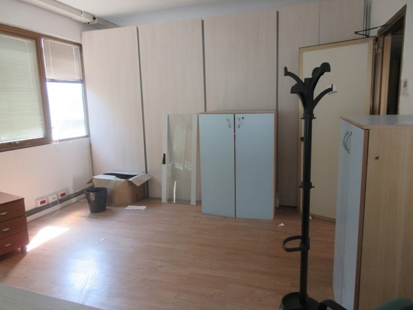 10#4559 Arredamento da ufficio in vendita - foto 18