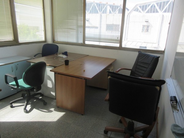 10#4559 Arredamento da ufficio in vendita - foto 46