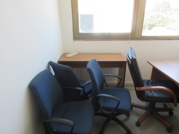 10#4559 Arredamento da ufficio in vendita - foto 90