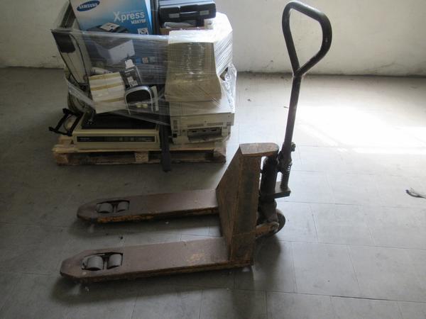 4#4560 Attrezzature officina in vendita - foto 3