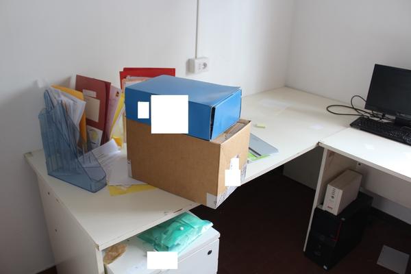 2#4566 Attrezzature e arredi da ufficio in vendita - foto 9