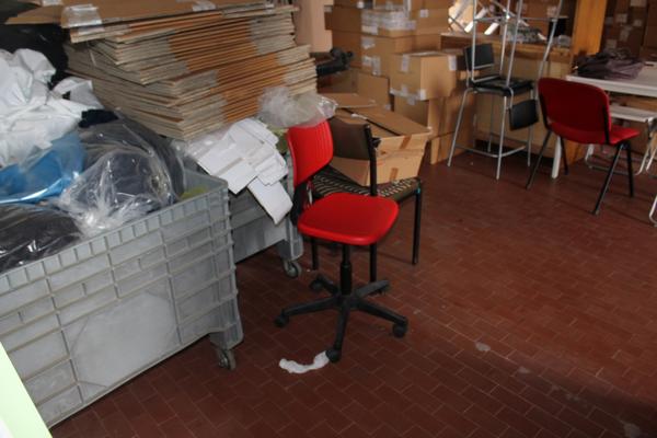 2#4566 Attrezzature e arredi da ufficio in vendita - foto 24