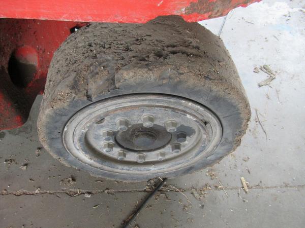 5#4569 Trattorino tagliaerba Honda e attrezzature per cantiere edile in vendita - foto 20