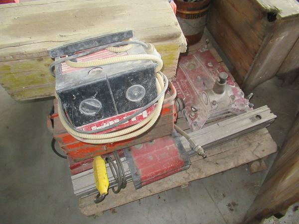 5#4569 Trattorino tagliaerba Honda e attrezzature per cantiere edile in vendita - foto 62