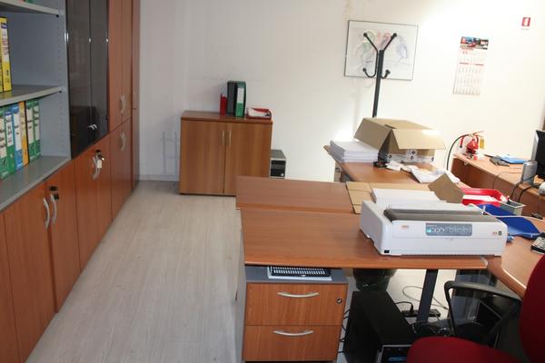 8#4585 Arredi da ufficio in vendita - foto 3
