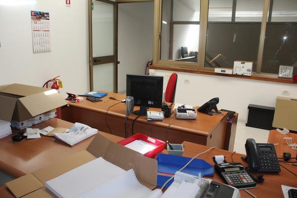 8#4585 Arredi da ufficio in vendita - foto 4