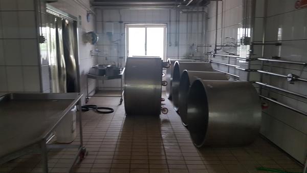 1#4590 Cisterna refrigerante Frigomilk e attrezzature per caseificio in vendita - foto 78