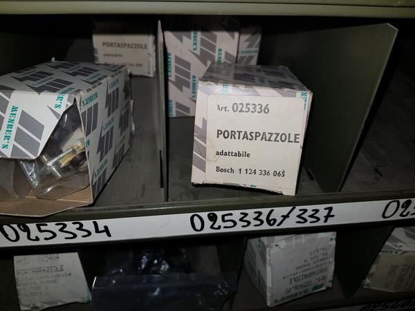 2#4591 Ricambi elettrici veicoli in vendita - foto 11