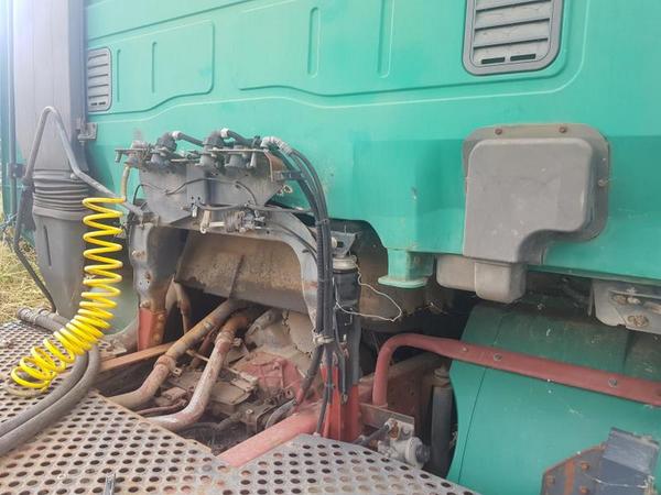 25#4606 Trattore stradale Iveco Magirus in vendita - foto 4