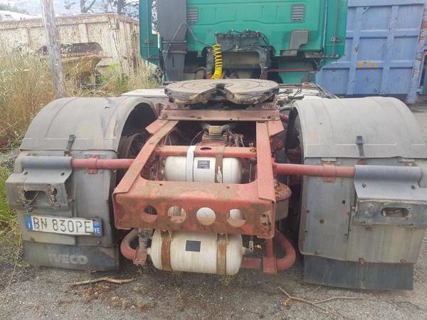 25#4606 Trattore stradale Iveco Magirus in vendita - foto 6