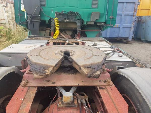 25#4606 Trattore stradale Iveco Magirus in vendita - foto 7