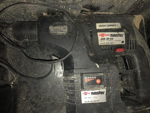 2#4608 Attrezzatura meccanica e arredi ufficio in vendita - foto 14