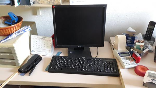 3#4617 Arredamento e macchine elettroniche per punto vendita in vendita - foto 13
