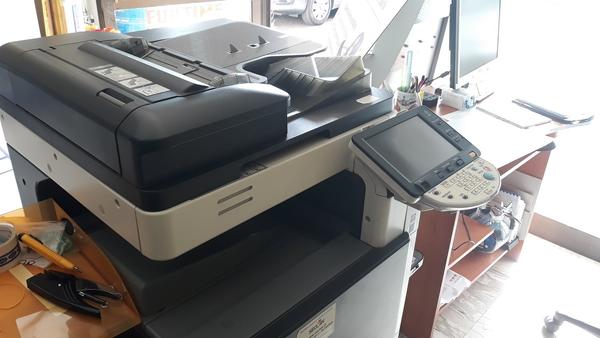 3#4617 Arredamento e macchine elettroniche per punto vendita in vendita - foto 24