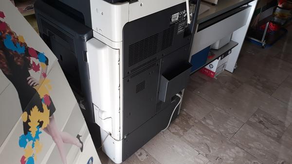 3#4617 Arredamento e macchine elettroniche per punto vendita in vendita - foto 31