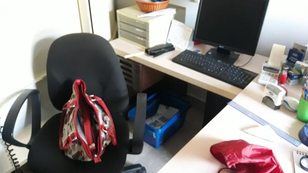 3#4617 Arredamento e macchine elettroniche per punto vendita in vendita - foto 45