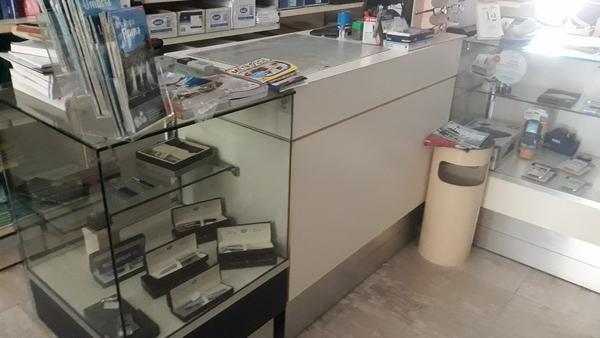 3#4617 Arredamento e macchine elettroniche per punto vendita in vendita - foto 55