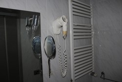 Complementi di arredo per struttura ricettiva - Lotto 0 (Asta 4619)