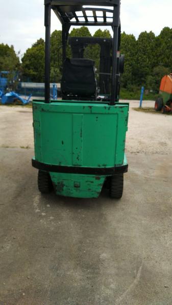 2#4626 Carrello elevatore Clark EP 26 in vendita - foto 3