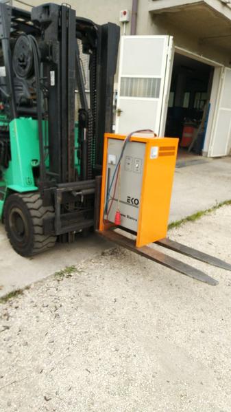 2#4626 Carrello elevatore Clark EP 26 in vendita - foto 4