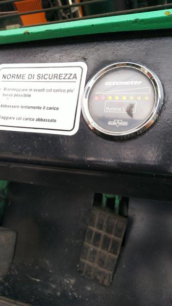 2#4626 Carrello elevatore Clark EP 26 in vendita - foto 6