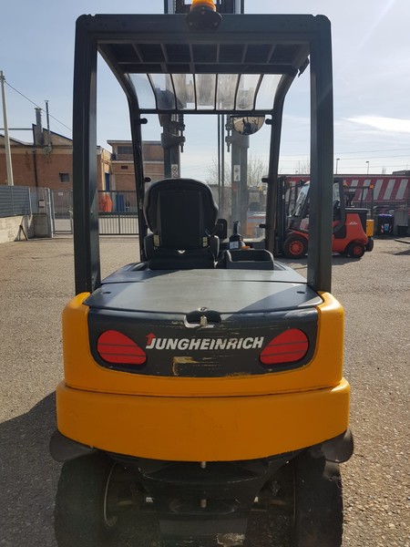7#4628 Carrello elevatore Jungheinrich EFG550 in vendita - foto 5