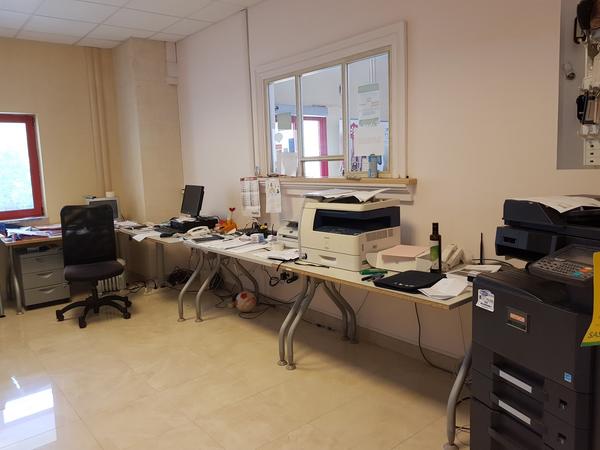 24#4631 Arredi e attrezzature da ufficio in vendita - foto 1