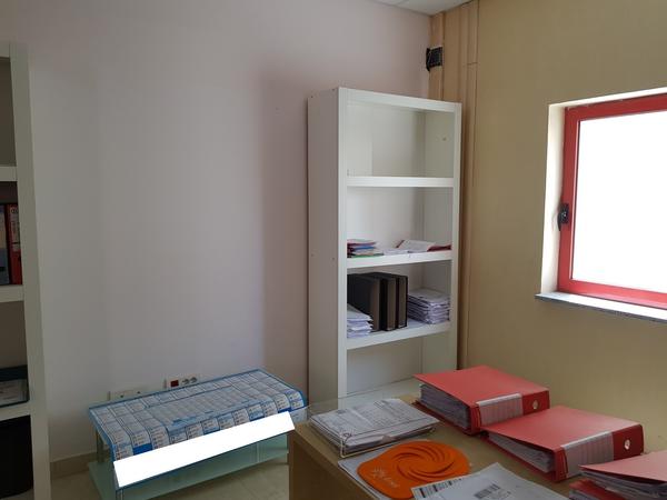 24#4631 Arredi e attrezzature da ufficio in vendita - foto 18