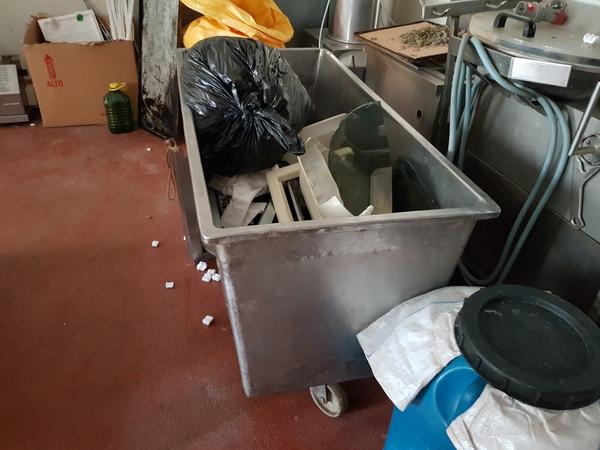 31#46310 Attrezzature e banchi lavoro in vendita - foto 9