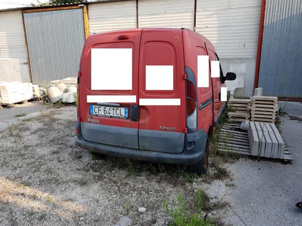 2#4635 Autocarri Renault Kangoo e Ford Courier in vendita - foto 3