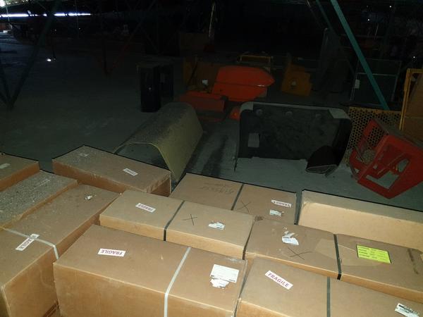 22#4637 Ricambi per trattori e mietitrebbie in vendita - foto 5