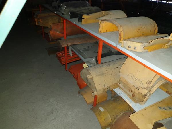 22#4637 Ricambi per trattori e mietitrebbie in vendita - foto 10